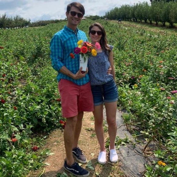 Meet your Posher, Rae - Picture 1 of 1